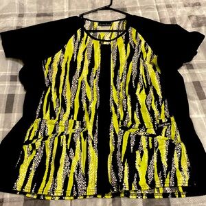 Clean Cherokee scrub top